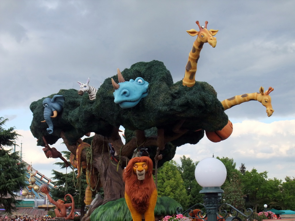 Simba in Disney`s Once Upon a Dream Parade, at Disneyland Park