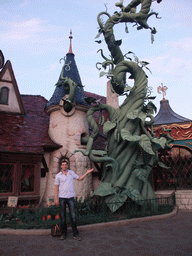 Tim at the Beanstalk of Sir Mickey`s Boutique, at Fantasyland of Disneyland Park