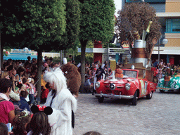 Emile and Cruella De Vil in Disney`s Stars `n` Cars parade, at the Production Courtyard of Walt Disney Studios Park