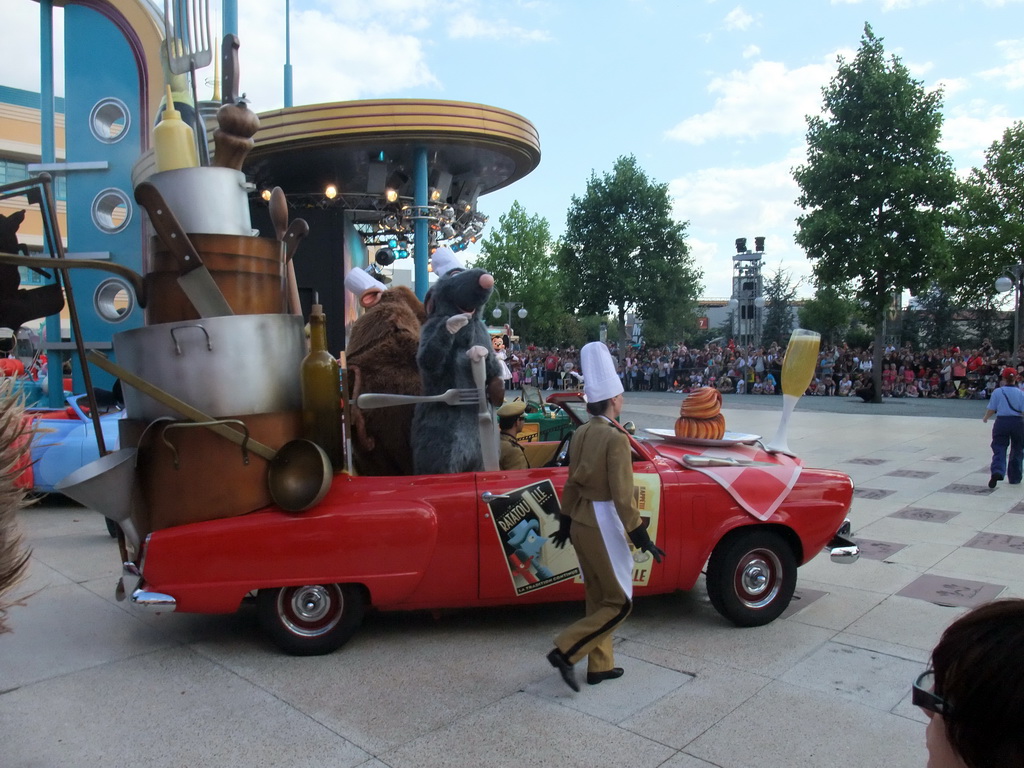 Remy and Emile in Disney`s Stars `n` Cars parade, at the Production Courtyard of Walt Disney Studios Park