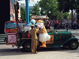 Donald and Daisy in Disney`s Stars `n` Cars parade, at the Production Courtyard of Walt Disney Studios Park