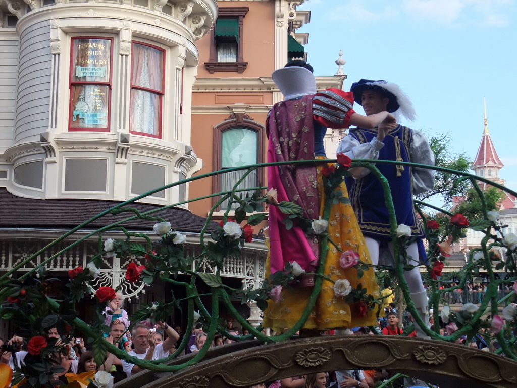 Snow White and the Prince in Disney`s Once Upon a Dream Parade, at Disneyland Park