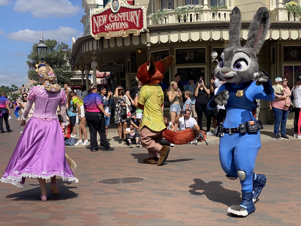 Rapunzel, Nick and Judy at the Disney Stars on Parade at Town Square at Disneyland Park