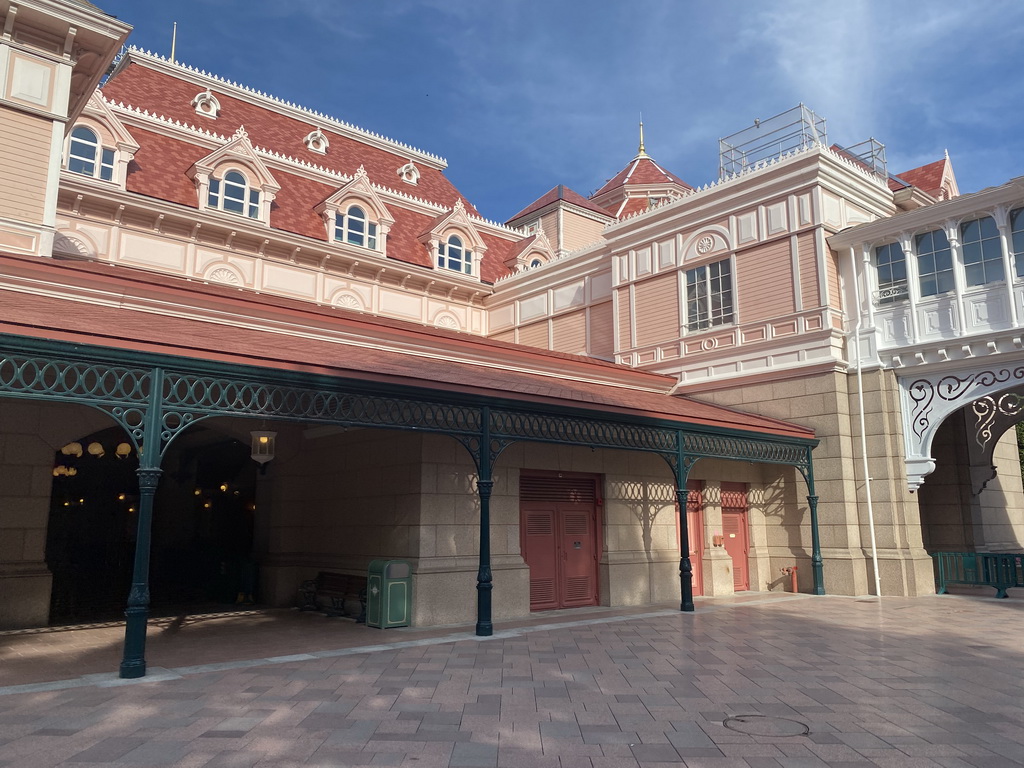 Back side of the Disneyland Hotel at Disneyland Park