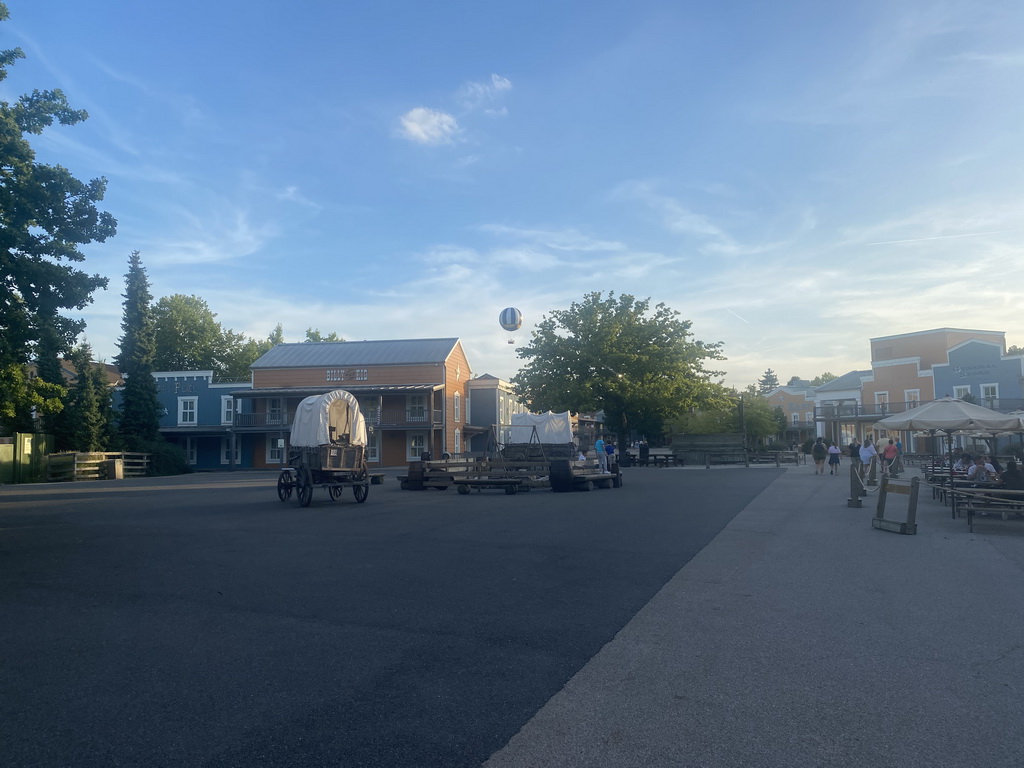 The PanoraMagique hot air balloon at the Lac Buena Vista lake and carts at Disney`s Hotel Cheyenne