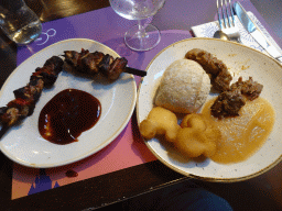 Dinner at the Chuck Wagon Café at Disney`s Hotel Cheyenne