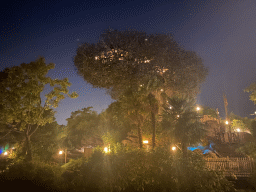 The La Cabane des Robinson attraction at the Adventure Isle at Adventureland at Disneyland Park, by night