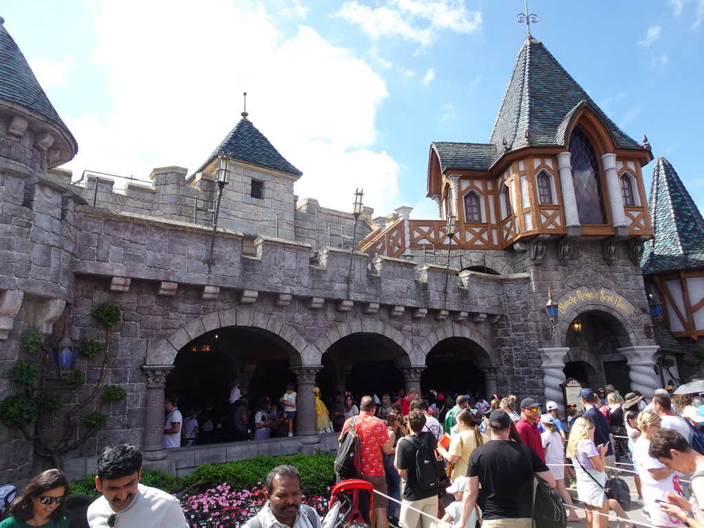 Front of the Blanche-Neige et les Sept Nains attraction at Fantasyland at Disneyland Park
