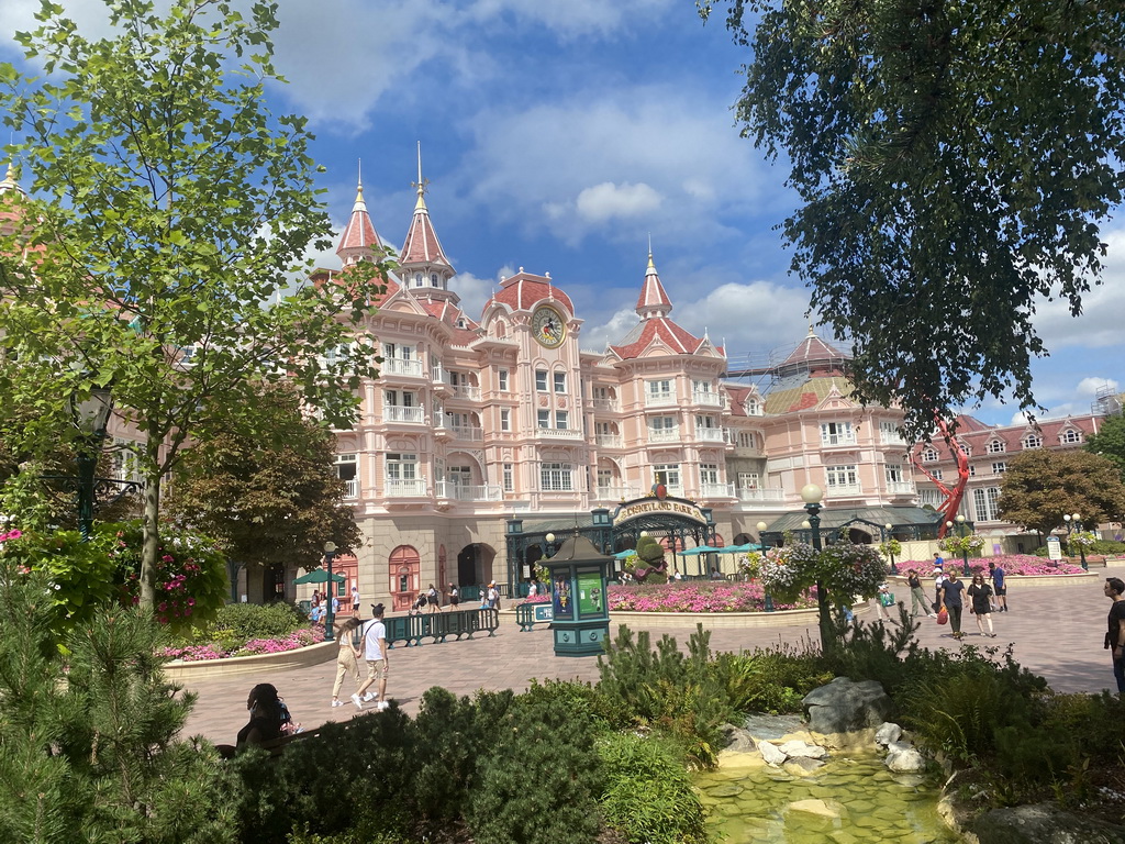 The Fantasia Gardens and the front of the Disneyland Hotel at Disneyland Park