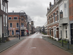 The Noordendijk street with the Kyck over den Dyck windmill, viewed from the Torenstraat bridge