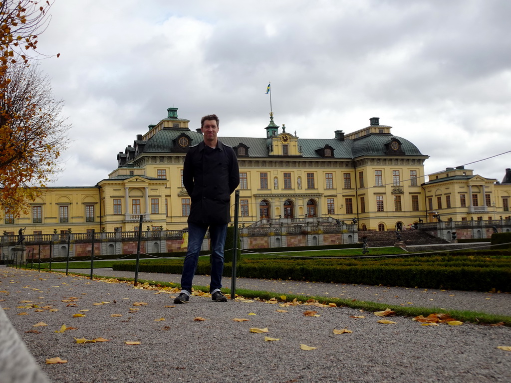 Tim in front of Drottningholm Palace