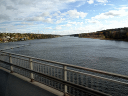 Lake Mälaren, viewed from the bus on the Nockebybron bridge