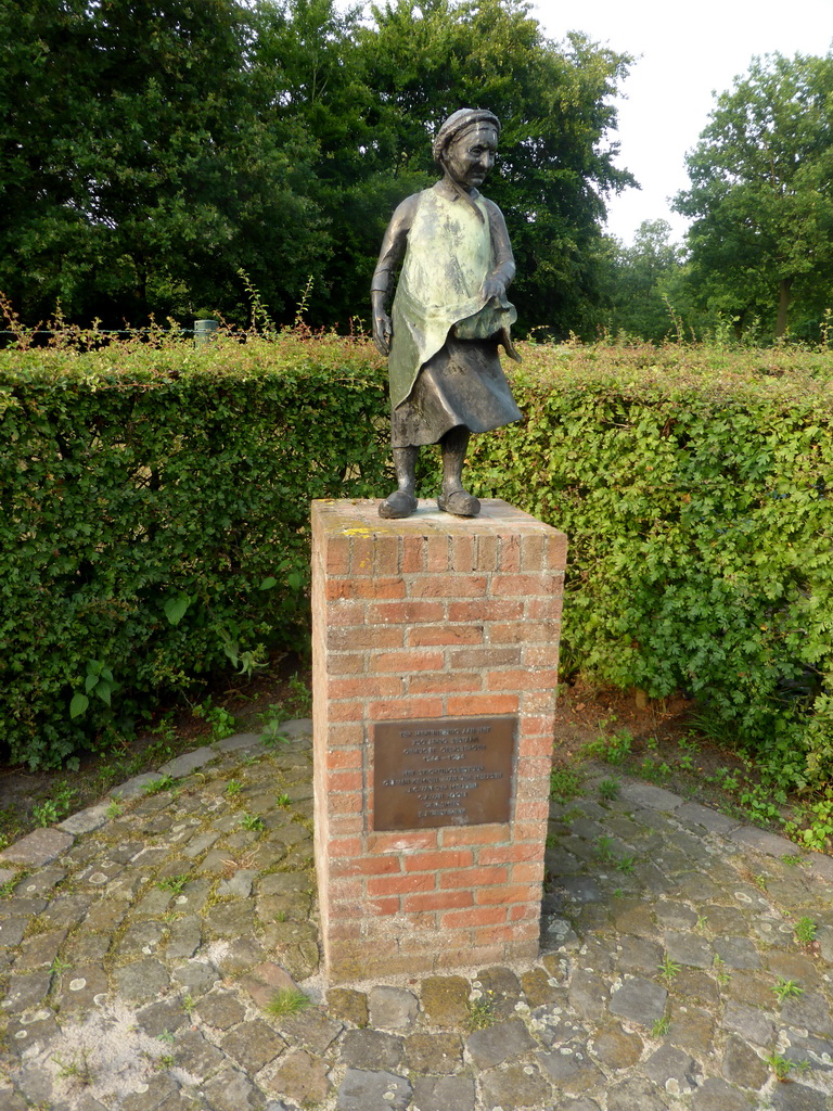 Statue for 750 years existence of the village of Giersbergen