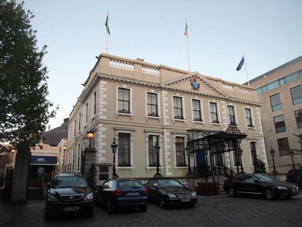 Front of the Mansion House at Dawson Street