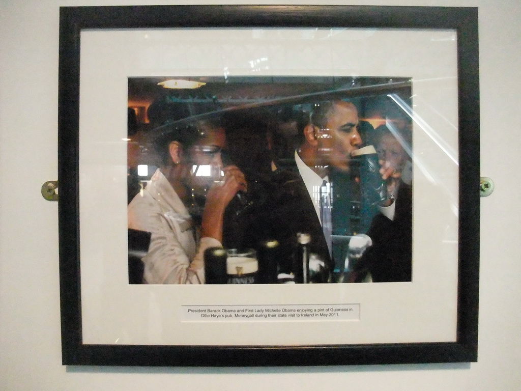 Photograph of a visit of Barack and Michelle Obama, at the third floor of the Guinness Storehouse
