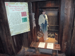 Wax statue and explanation on Viking weaving, in Dublinia