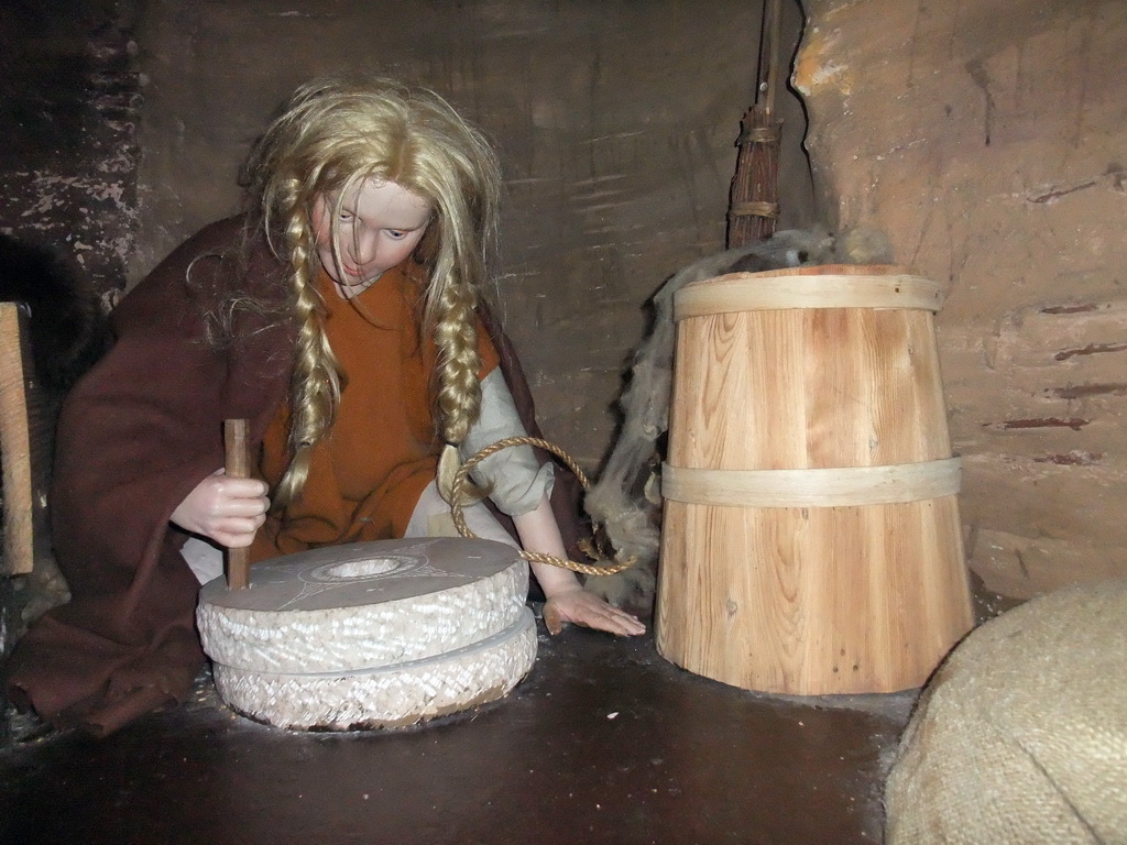 Wax statue in a Viking house, in Dublinia