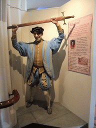 Wax statue and an explanation on the rebellion of 1534 by Lord Thomas Fitzgerald, in Dublinia