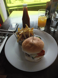 Lunch at the Ely Gastro Bar at Grand Canal Square