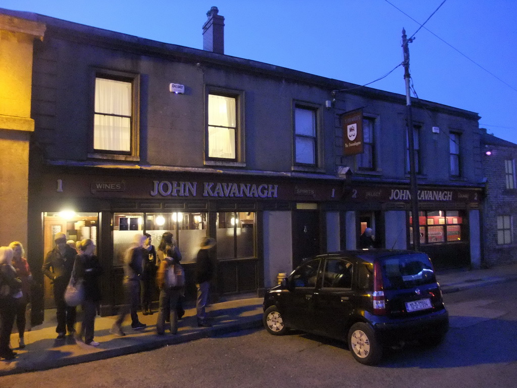 John Kavanagh Pub at Prospect Square, by night