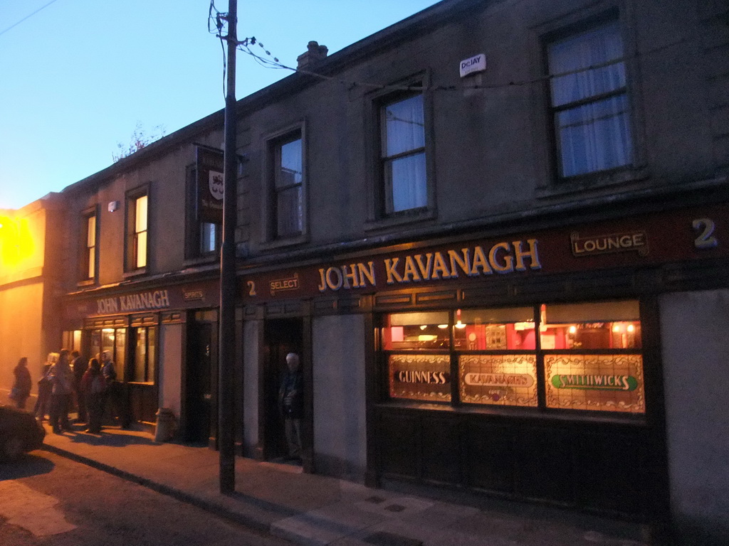 John Kavanagh Pub at Prospect Square, by night