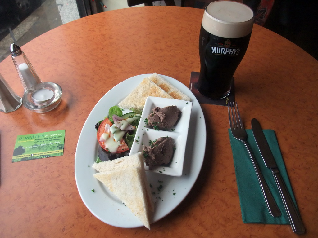 Dinner and Murphy`s beer at the O`Reilly`s of Temple Bar restaurant at East Essex Street