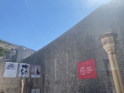 Columns at the area behind the Pile Gate and the northwestern city walls with the Tvrdava Minceta fortress