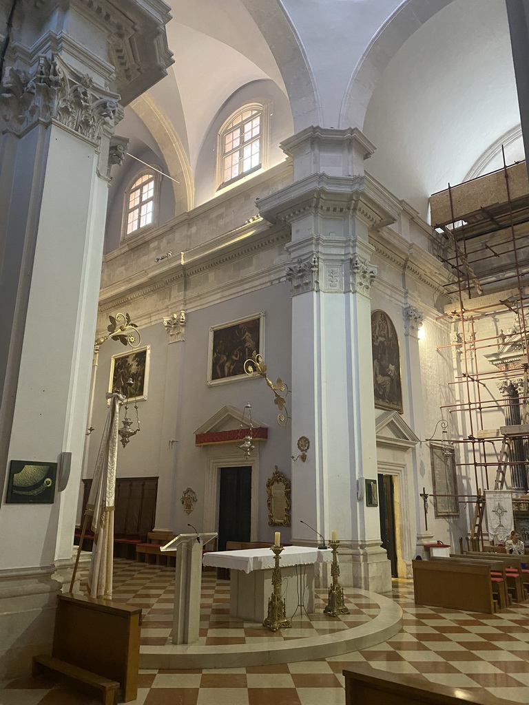 Transept of the Dubrovnik Cathedral