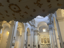 Nave, apse and altar of the Dubrovnik Cathedral