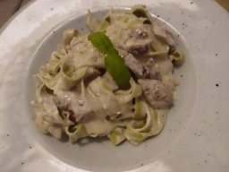 Beefsteak and green pappardelle at the Spaghetteria Toni restaurant