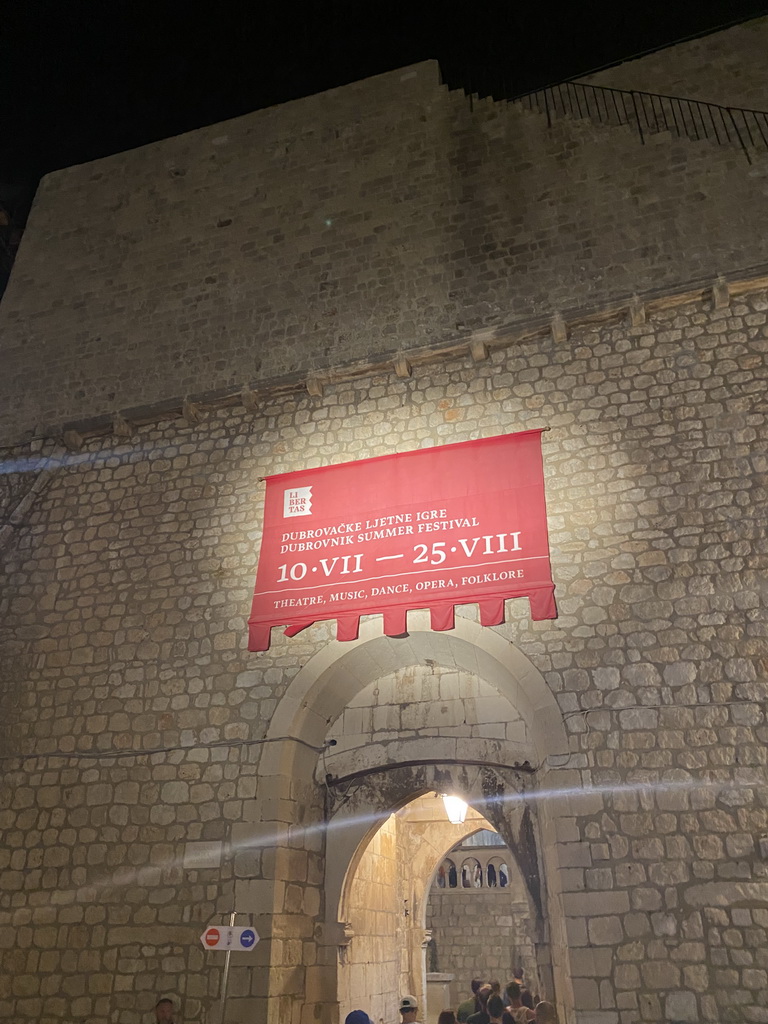 Facade of the gate from the Stradun street to the area behind the Pile Gate, by night