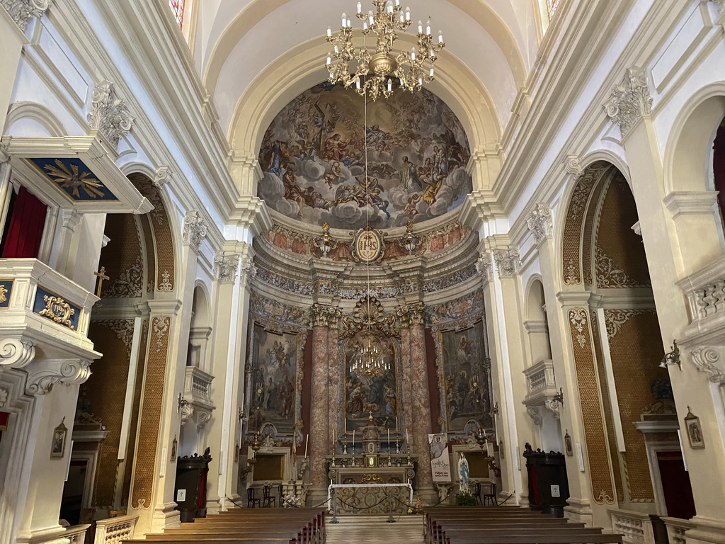 Nave, pulpit, apse and altar of the Church of St. Ignatius