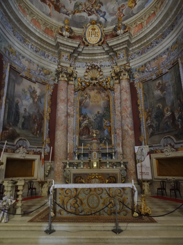 Apse and altar of the Church of St. Ignatius
