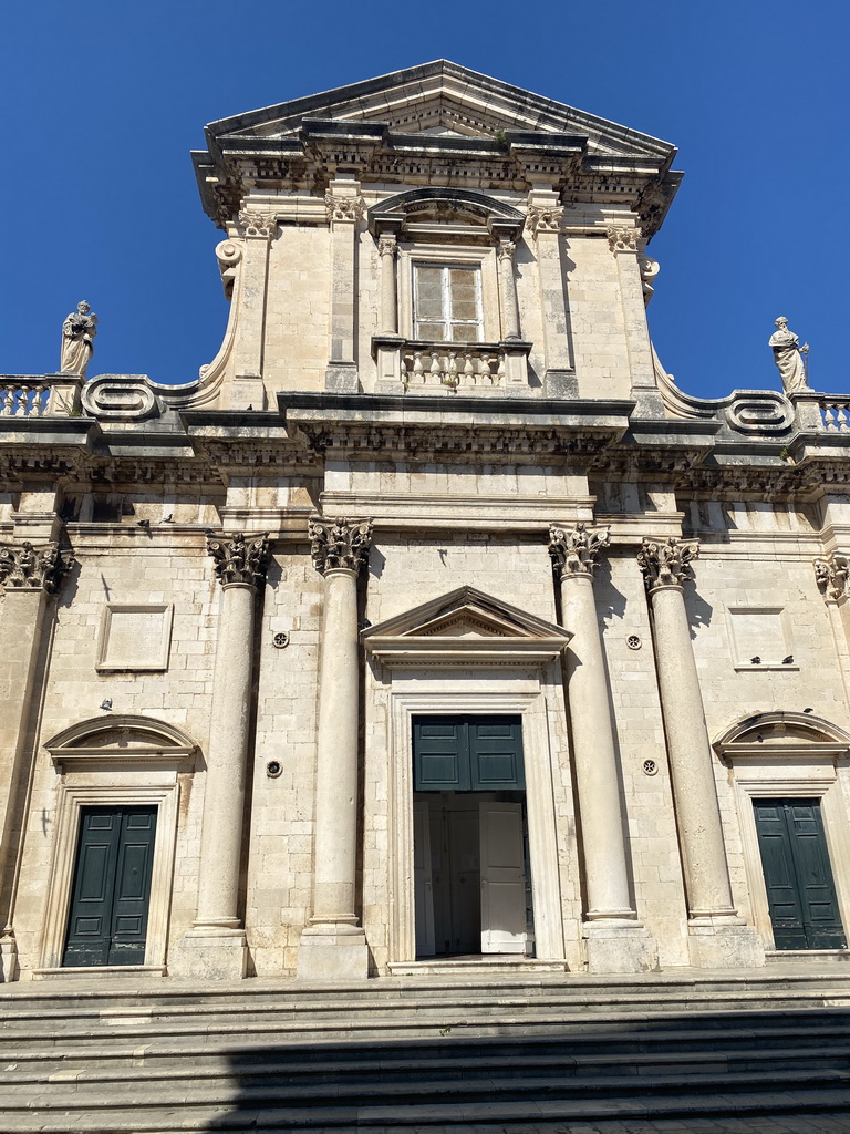 Front of the Dubrovnik Cathedral at the Poljana Marina Drica street