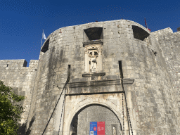 The Pile Gate at the western city walls, viewed from the Ulica Vrata od Pila street