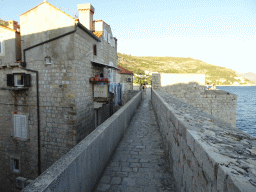 The top of the southeastern city walls and the Kula sv. Stjepan fortress