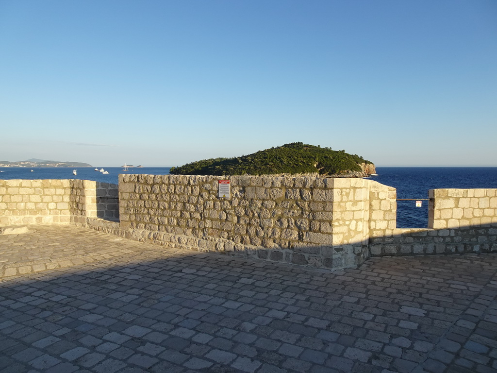 The top of the Tvrdava Svetog Ivana fortress, with a view on the Lokrum island