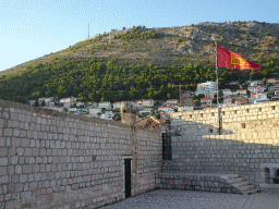 The top of the Tvrdava Svetog Ivana fortress, with a view on the north side of the city with Mount Srd