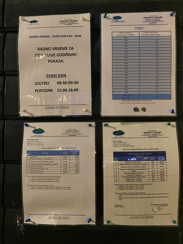 Information on the ferry to the Lokrum island at the Old Port