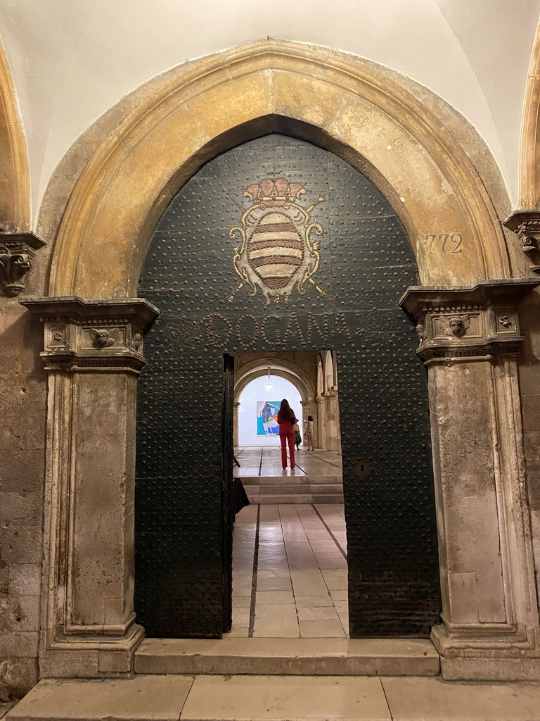 Gate and interior of the Sponza Palace