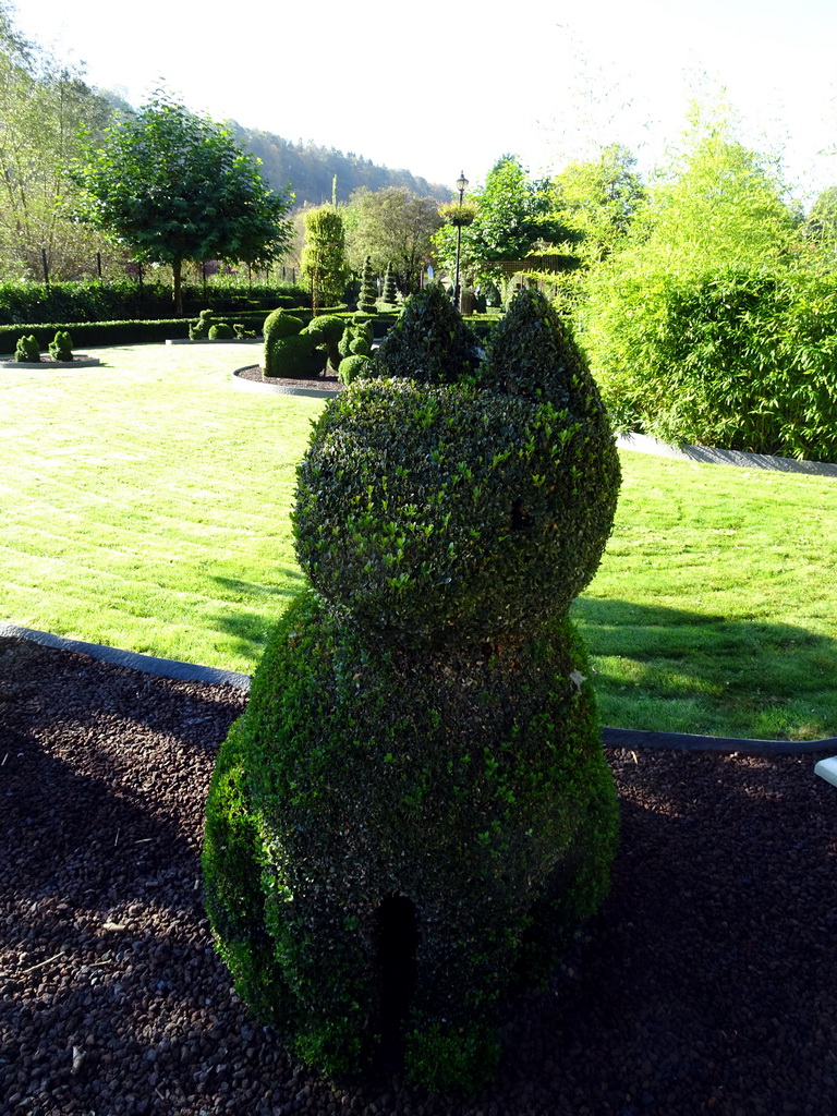 Cat topiary at the southwest side of the Topiary Park