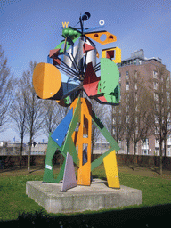 Modern art in front of the Filmmuseum Düsseldorf