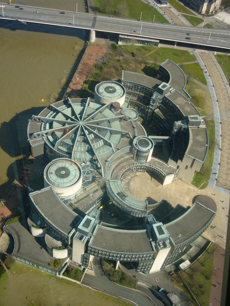 View on the Landtag of North Rhine-Westphalia, from the Günnewig Rheinturm Restaurant Top 180