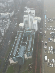 dusseldorf_2_073 - 275 kb - 768x1024 -