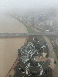 dusseldorf_2_084 - 218 kb - 768x1024 -
