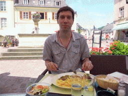 Tim having lunch at the De La Basilique restaurant at the northeast side of the Place du Marché square