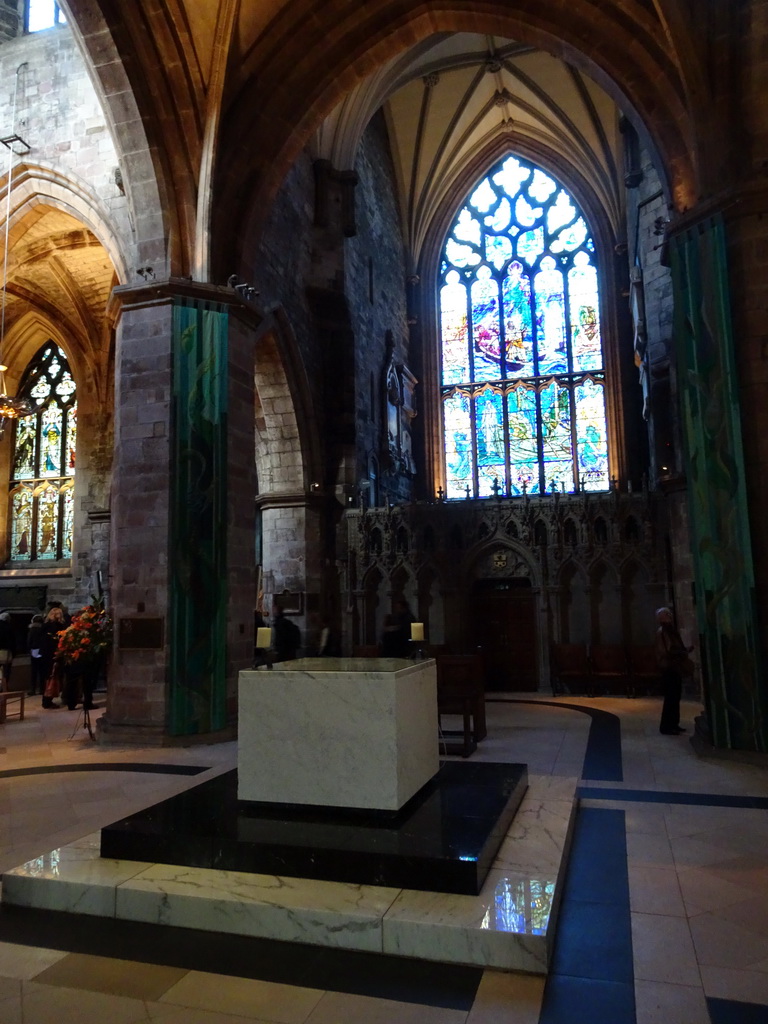 The Holy Table and the north side of the transept with St. Eloi`s Chapel at St. Giles` Cathedral