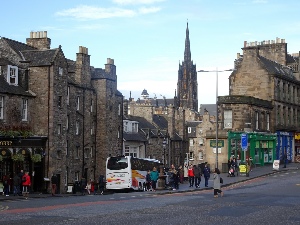 Crossing of the George IV Bridge and Candlemaker Row, the Hub and the Camera Obscura building