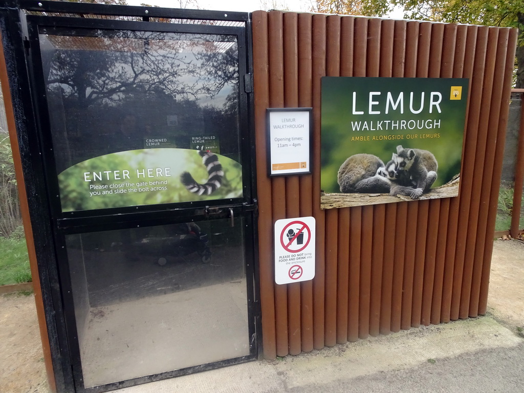 Front of the Lemur Walkthrough at the Edinburgh Zoo