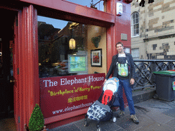 Tim and Max in front of the Elephant House at George IV Bridge